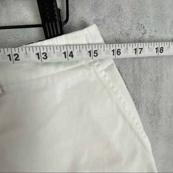 White Shorts Jones New York Signature Womens Size 8 Cotton High Rise Pockets - Picture 8 of 12